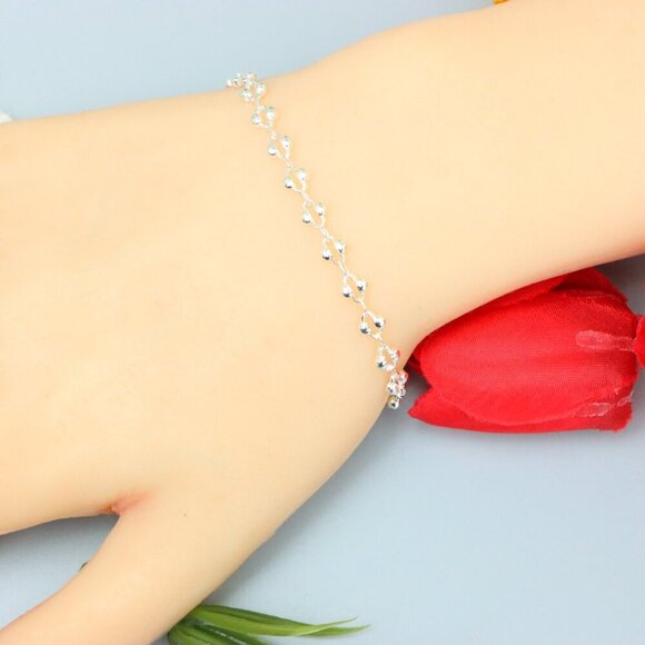 "Elegant & Trendy Bracelet, A Perfect Gift for Women, Thoughtful, EVCH1761 - Picture 5 of 10